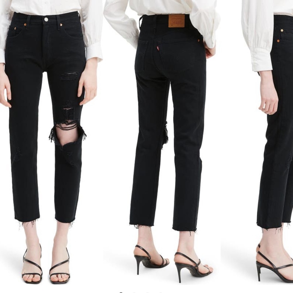 Levi's®
501® High Waist Ripped Crop
Straight Leg Jeans